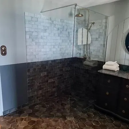 Bord De Vue Διαμέρισμα Brando